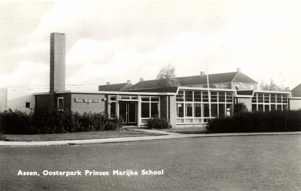 Assen, Oosterpark Prinses Marijke School - ongelopen, Ophalen of Verzenden, 1960 tot 1980, Ongelopen, Drenthe