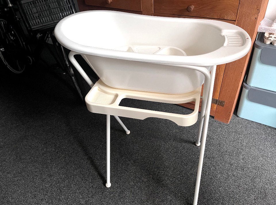 Babybadje +standaard, Ophalen, Gebruikt, Badje, Standaard