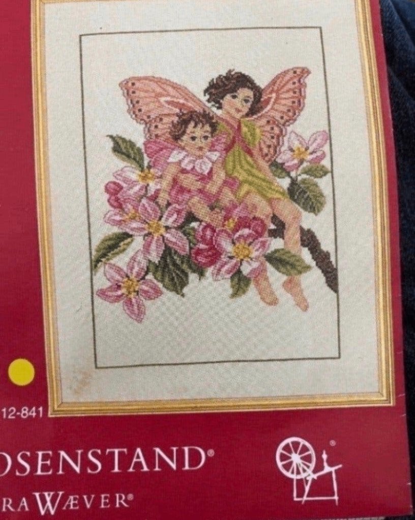 BORDUURPAKKET EVA ROSENSTAND THE APPLE BLOSSOM FAIRIES PLUS, Verzenden, Nieuw, Handborduren, Borduurpakket