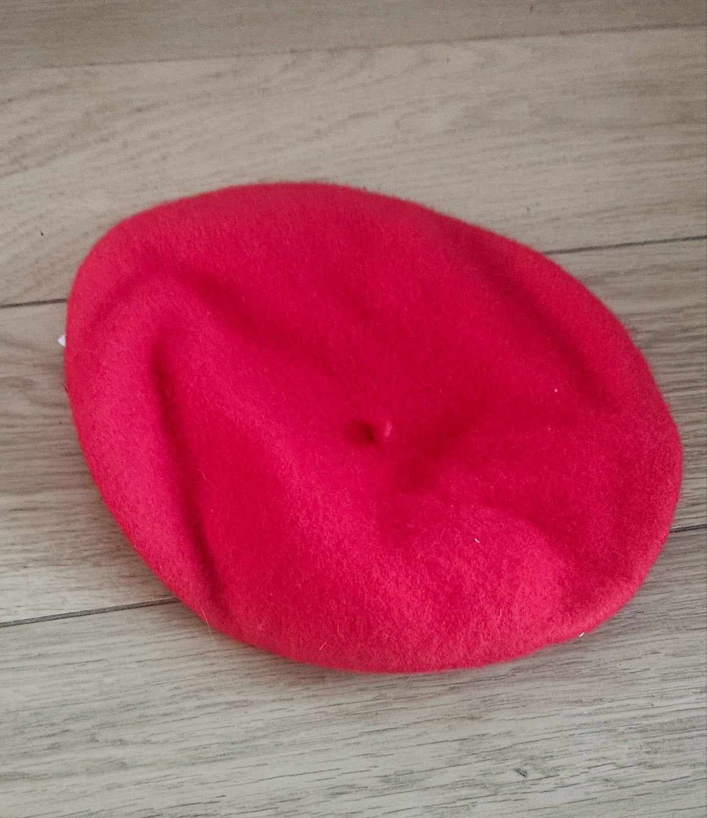 Nieuw rood baret, Ophalen of Verzenden, Nieuw, One size fits all, Hoed