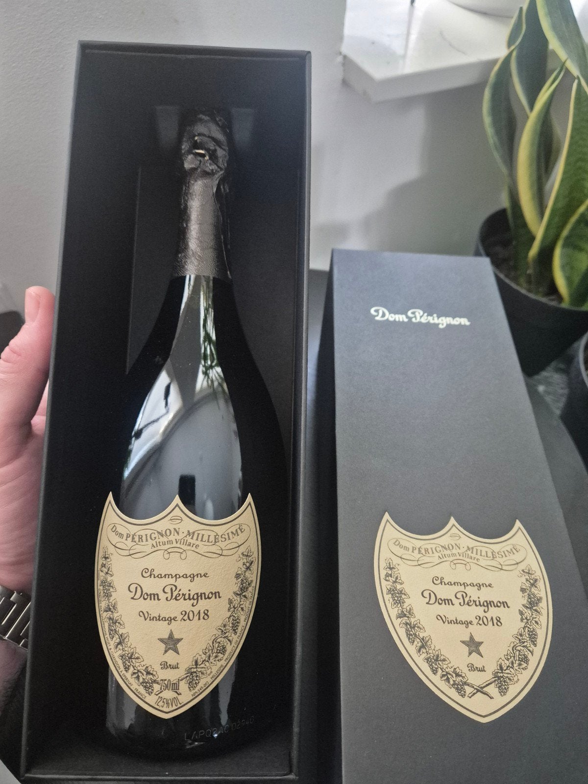 Dom Pérignon Vintage 2018 Champagne in geschenkdoos, Ophalen of Verzenden, Nieuw, Frankrijk, Champagne