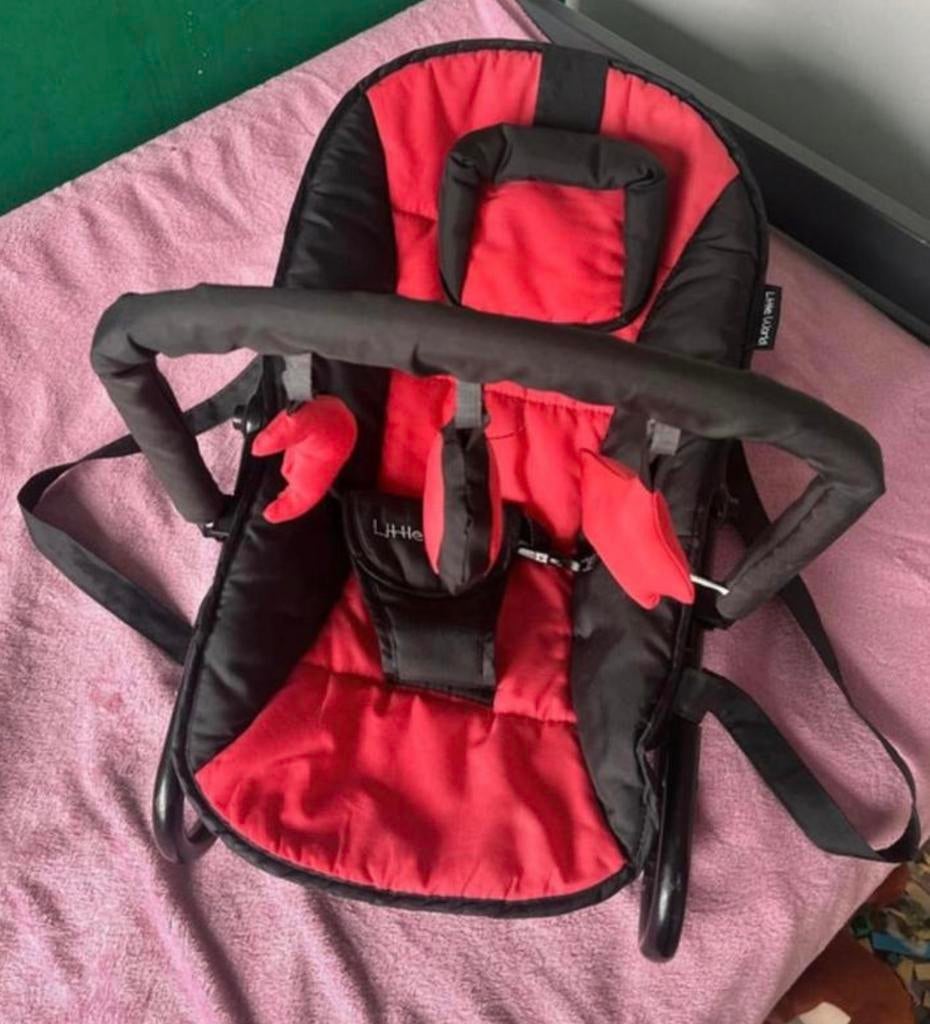 Nette wipstoel - little world, Kinderen en Baby's, Wipstoeltjes, Ophalen, Zo goed als nieuw