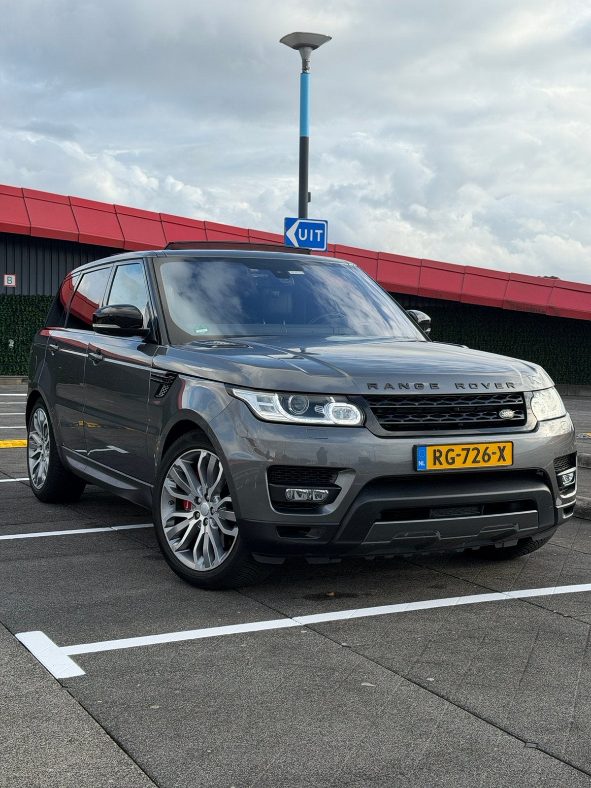 Land Rover Range Rover Sport 3.0 SDV6 | 306 PK | 2e eigenaar, Dealer onderhouden, Zwart, 2993 cc, 14 km/l