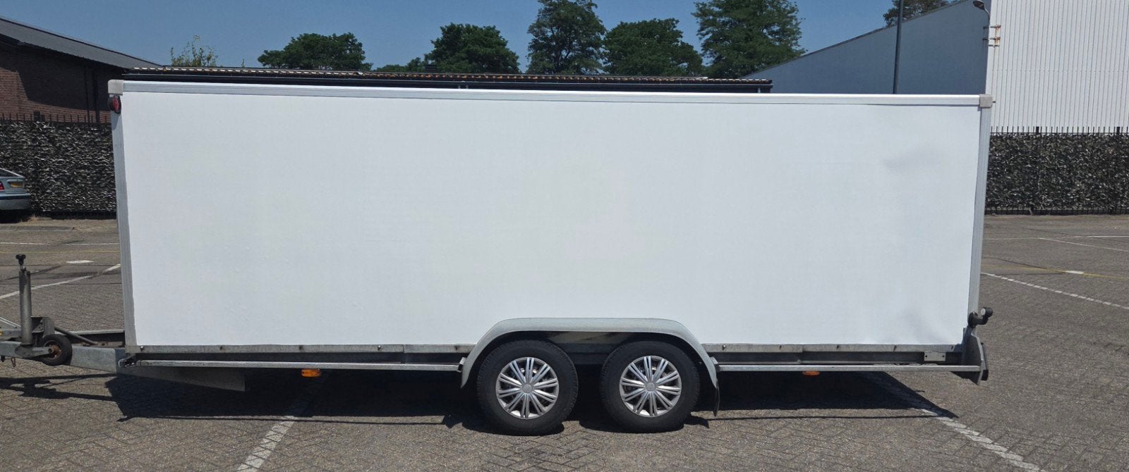 Dubbelasser Aanhanger  met oprijplaat., Ophalen, Gebruikt