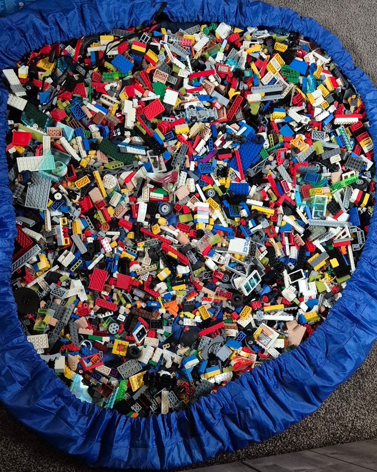 LEGO partij zak 9kg + bakken, figuren,auto's,bouwplaten enz., Ophalen