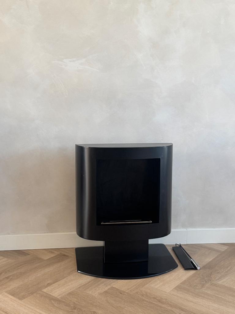 Mooie vrij staande bio ethanol haard inclusief accessoire, Huis en Inrichting, Haarden, Ophalen, Zo goed als nieuw, Vrijstaande haard