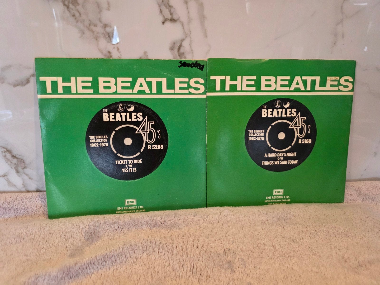 The Beatles 7” Singles Collection set – 2 stuks, Ophalen of Verzenden, Gebruikt, Pop