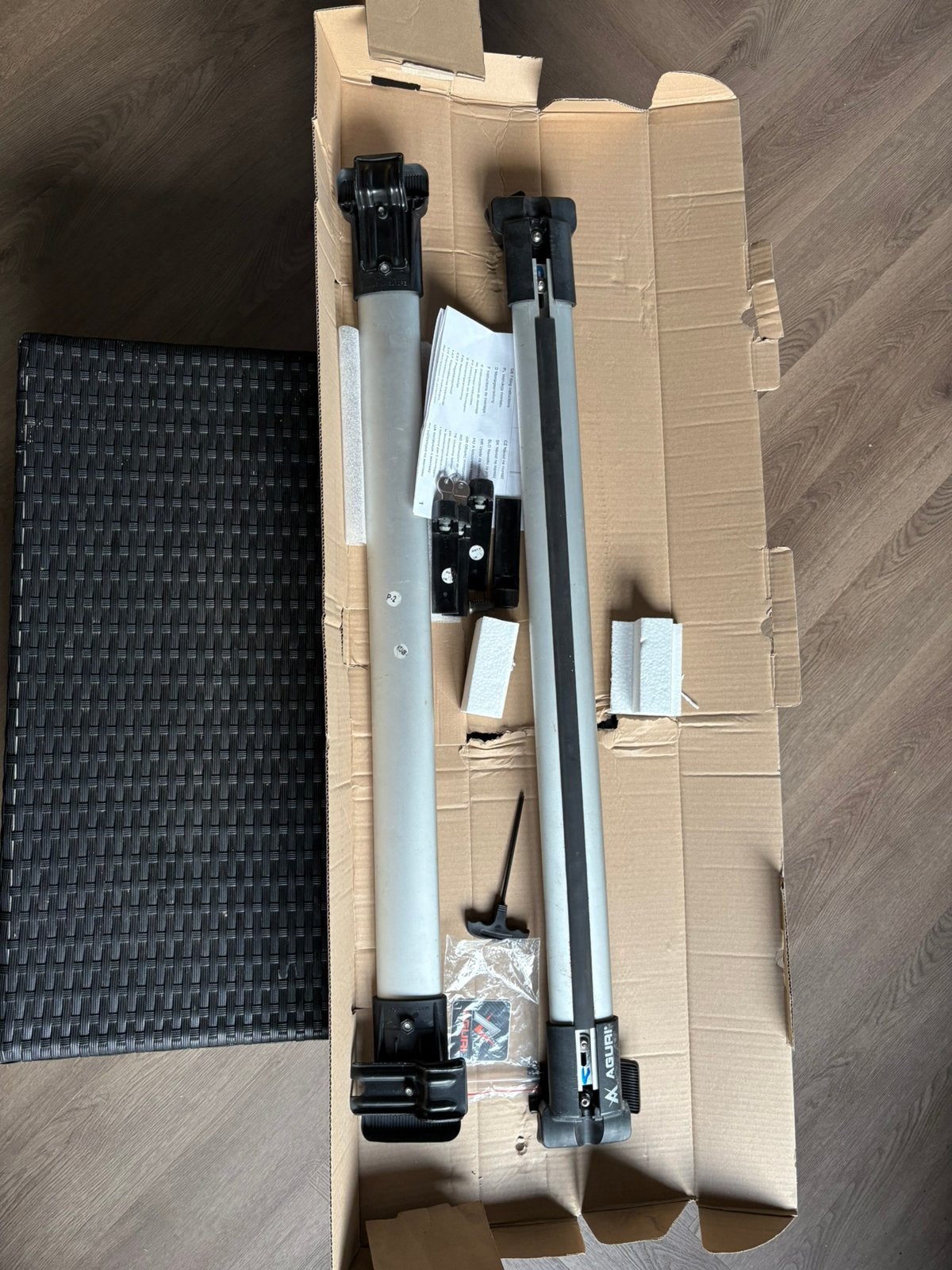 Dakdragers Aguri 2 prestige p2, Ophalen, Gebruikt