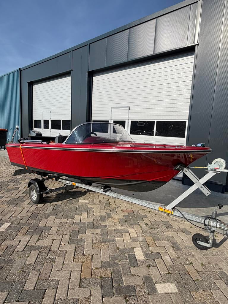 Speedboot 30pk Suzuki - Vaarklaar met trailer, Watersport en Boten, Speedboten, Zo goed als nieuw, Benzine, Minder dan 70 pk, Buitenboordmotor