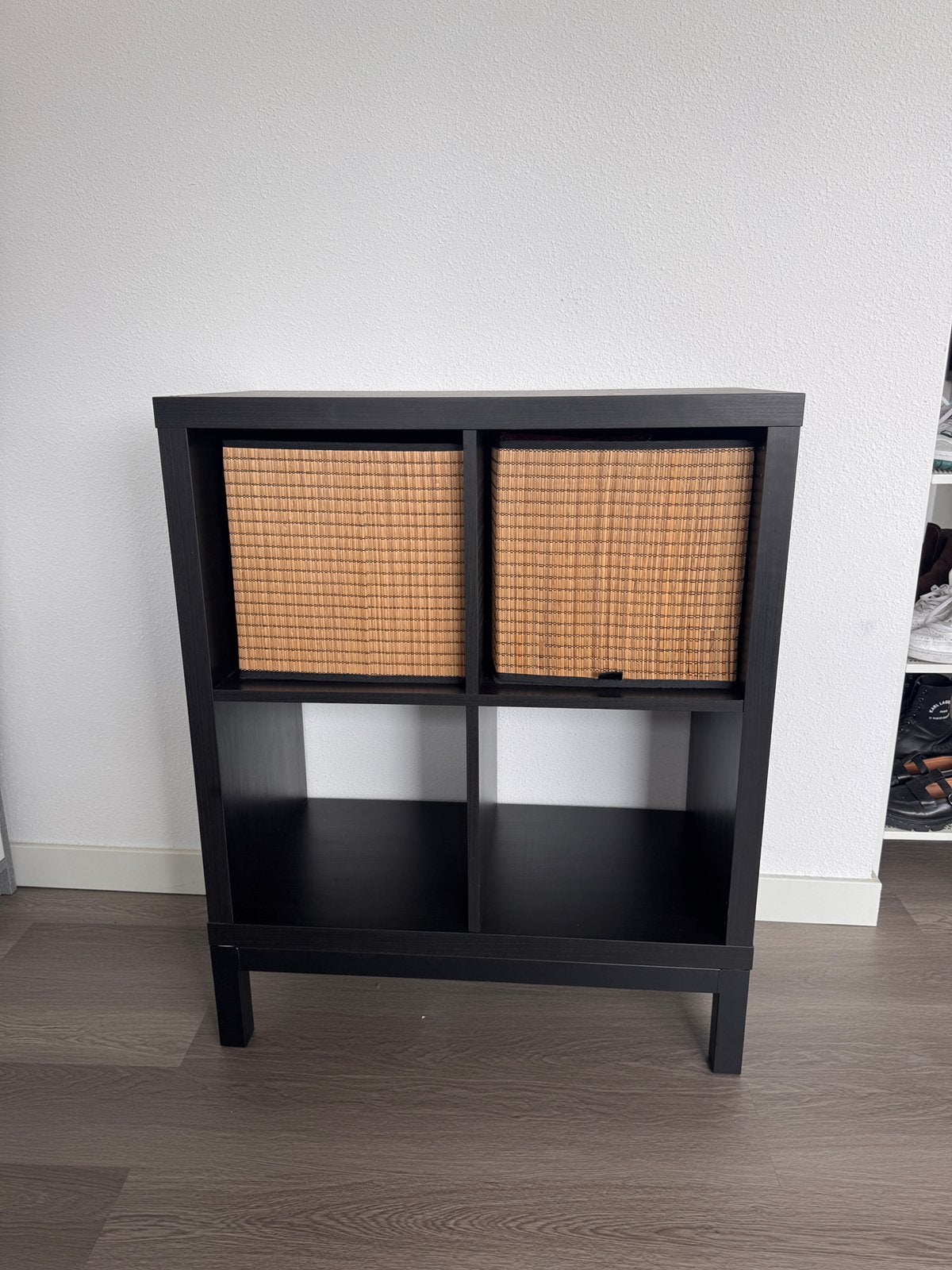 Shelves, Ophalen, Met plank(en), Zo goed als nieuw, Minder dan 150 cm