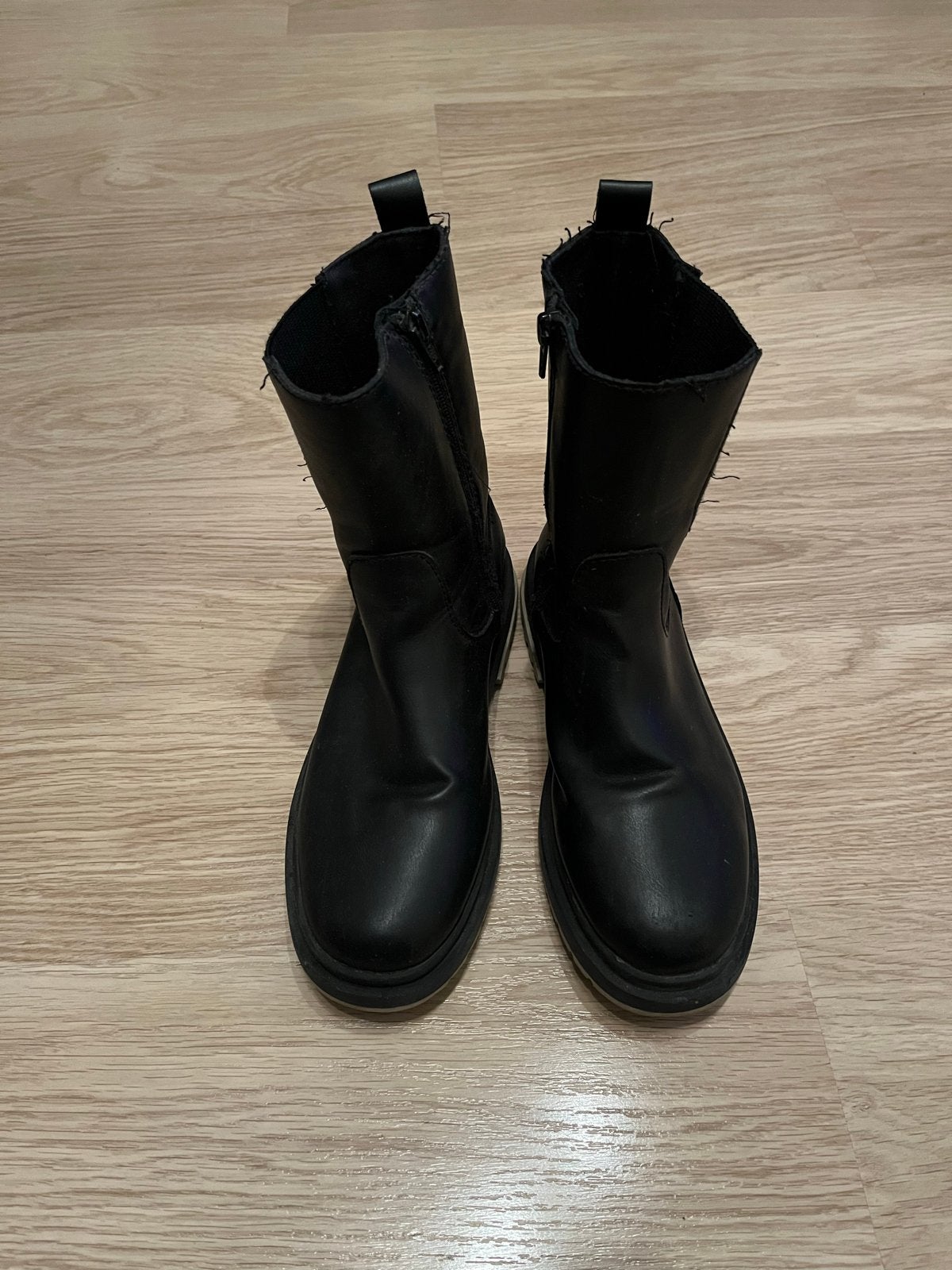 Zara laarzen. Zwart. Maat 38, Hoge laarzen, Zwart, Ophalen of Verzenden, Gedragen