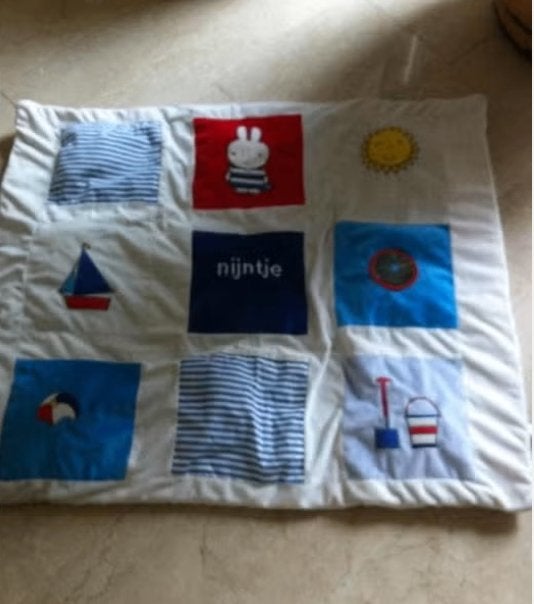 Speelkleed Nijntje L 100 cm breedte 85 cm, Ophalen of Verzenden, Zo goed als nieuw