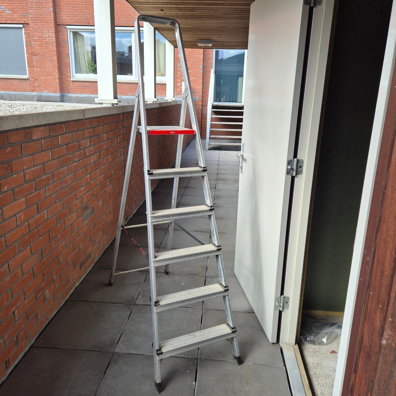 Altrex trap - Gebruikt, in goede staat, Ophalen, Gebruikt, Trap, 2 tot 4 meter