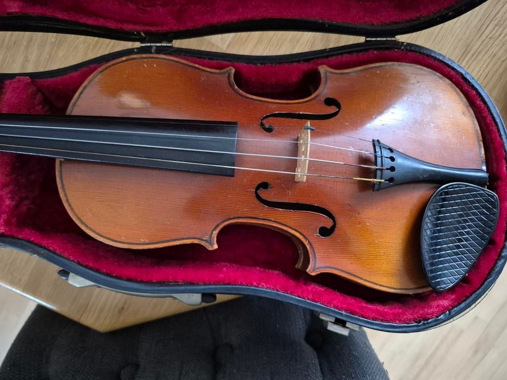 Mooie 3/4 viool met kist en kinsteun, Muziek en Instrumenten, Strijkinstrumenten | Violen en Altviolen, Ophalen, Gebruikt, 3/4-viool