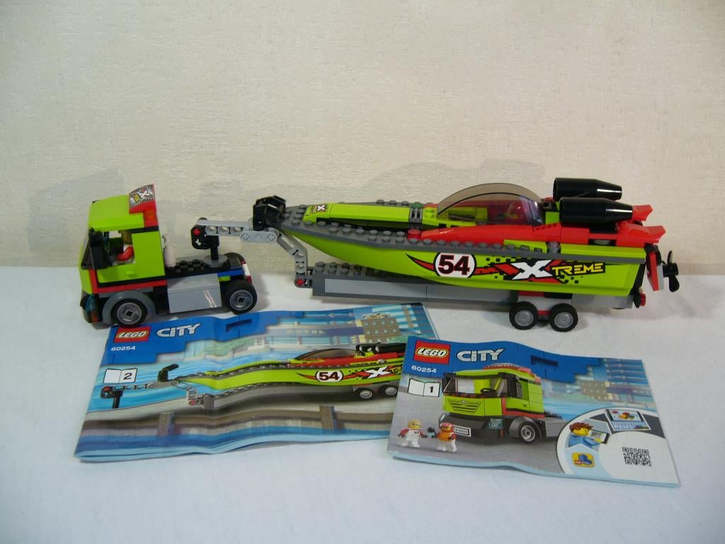 Lego City 60254 Race Boat Transporter, Kinderen en Baby's, Speelgoed | Duplo en Lego, Lego, Ophalen of Verzenden, Compleet, Complete set