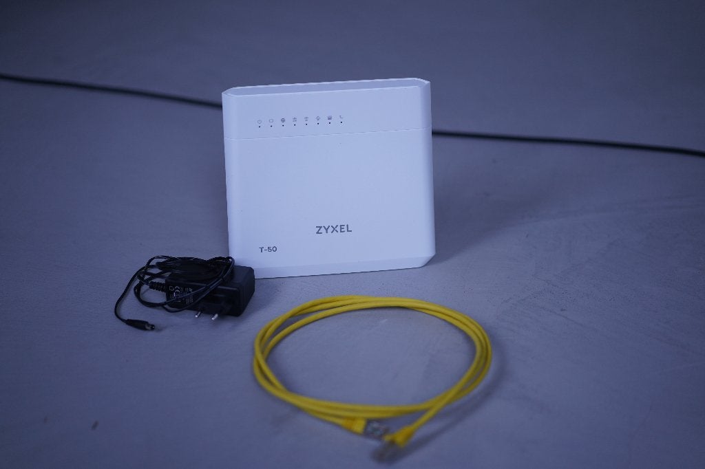 Zyxel T50 Router, Computers en Software, Routers en Modems, Ophalen of Verzenden, Zo goed als nieuw, Router, ZYXEL
