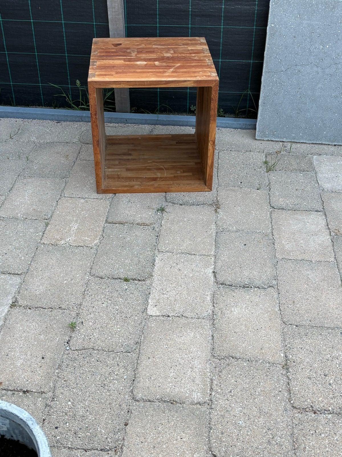 Houten kubus kastje/ bijzettafel, Minder dan 55 cm, Gebruikt, Vierkant, Hout