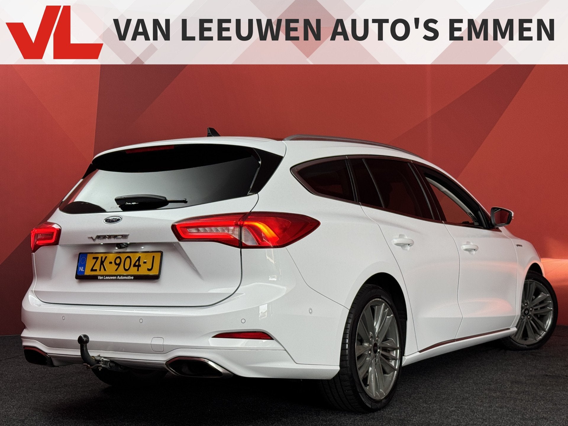 Ford FOCUS Wagon 1.5 EcoBoost Vignale | HUD | Trekhaak | Pan, Auto's, 1345 kg, 150 pk, Automatische klimaatregeling, Wit