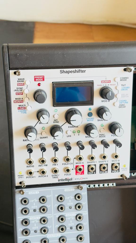 Intellijel Shapeshifter Eurorack Module, Overige merken, Zo goed als nieuw, Met midi-aansluiting, Overige aantallen