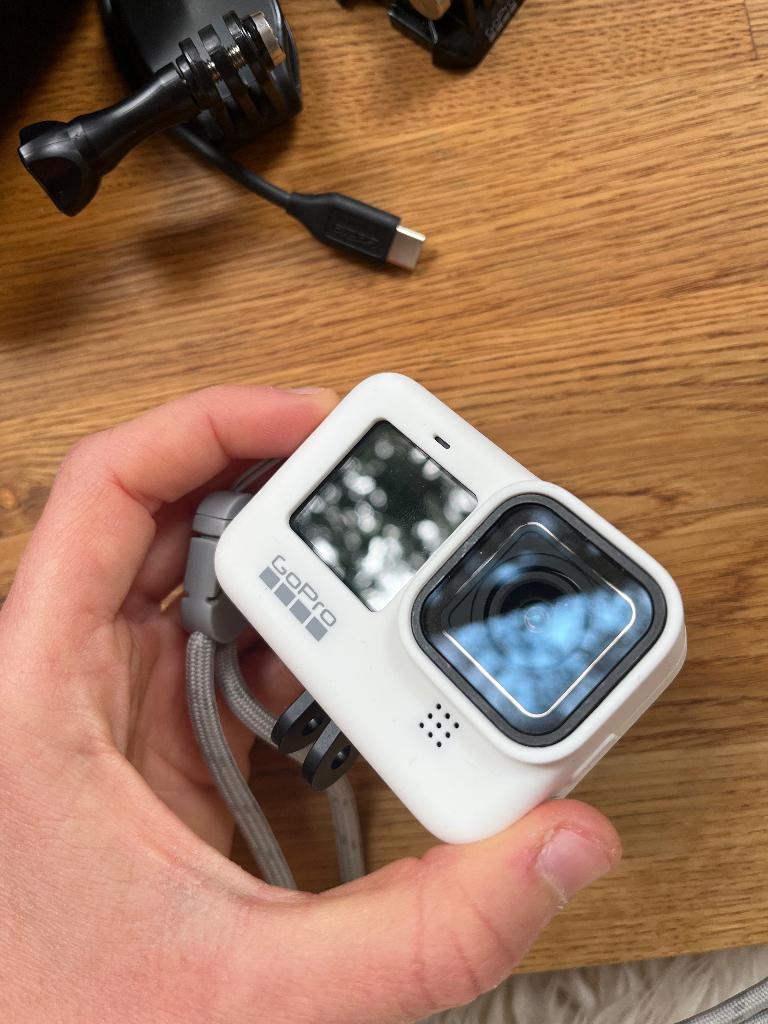 GoPro Hero10 Black met Accessoires& 2 Batterien, Ophalen, Zo goed als nieuw, GoPro