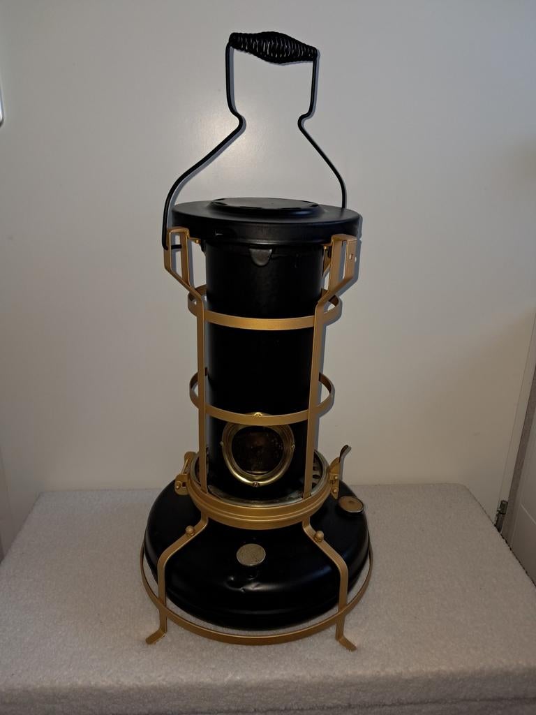 Aladdin Blue Flame Petroleumkacheltje., Overige brandstoffen, Petroleumkachel, Ophalen of Verzenden, Zo goed als nieuw