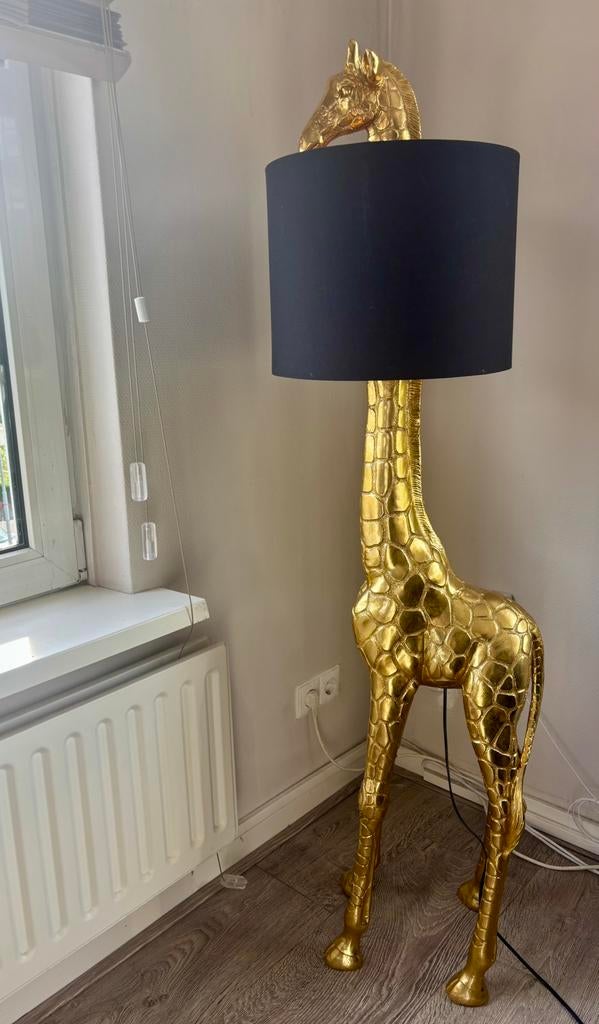 Gouden Giraffe Vloerlamp met Zwarte Kap, Ophalen of Verzenden, Zo goed als nieuw, Metaal, 150 tot 200 cm