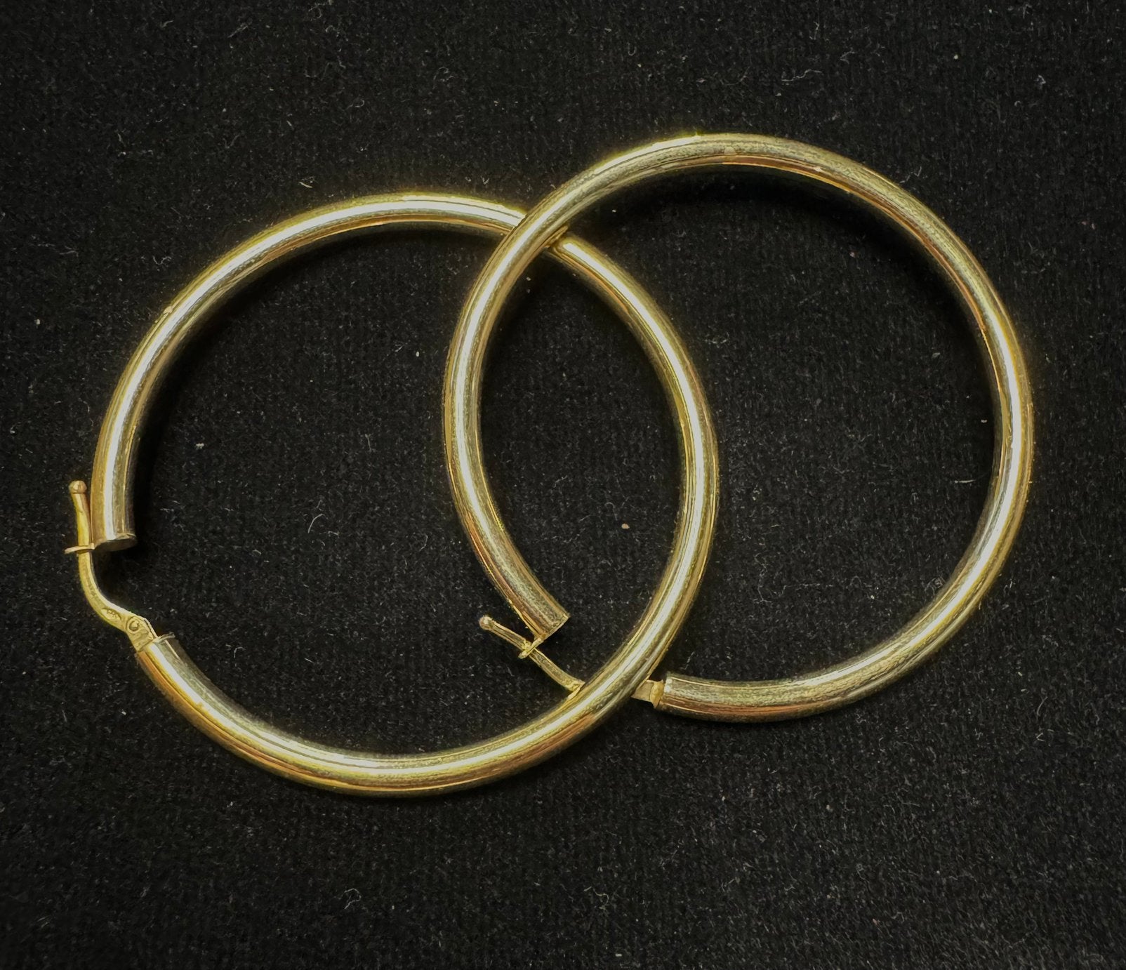 14 krt gladde creool oorbellen NIEUW!!!, Sieraden, Tassen en Uiterlijk, Piercings, Ophalen, Zo goed als nieuw, Goud
