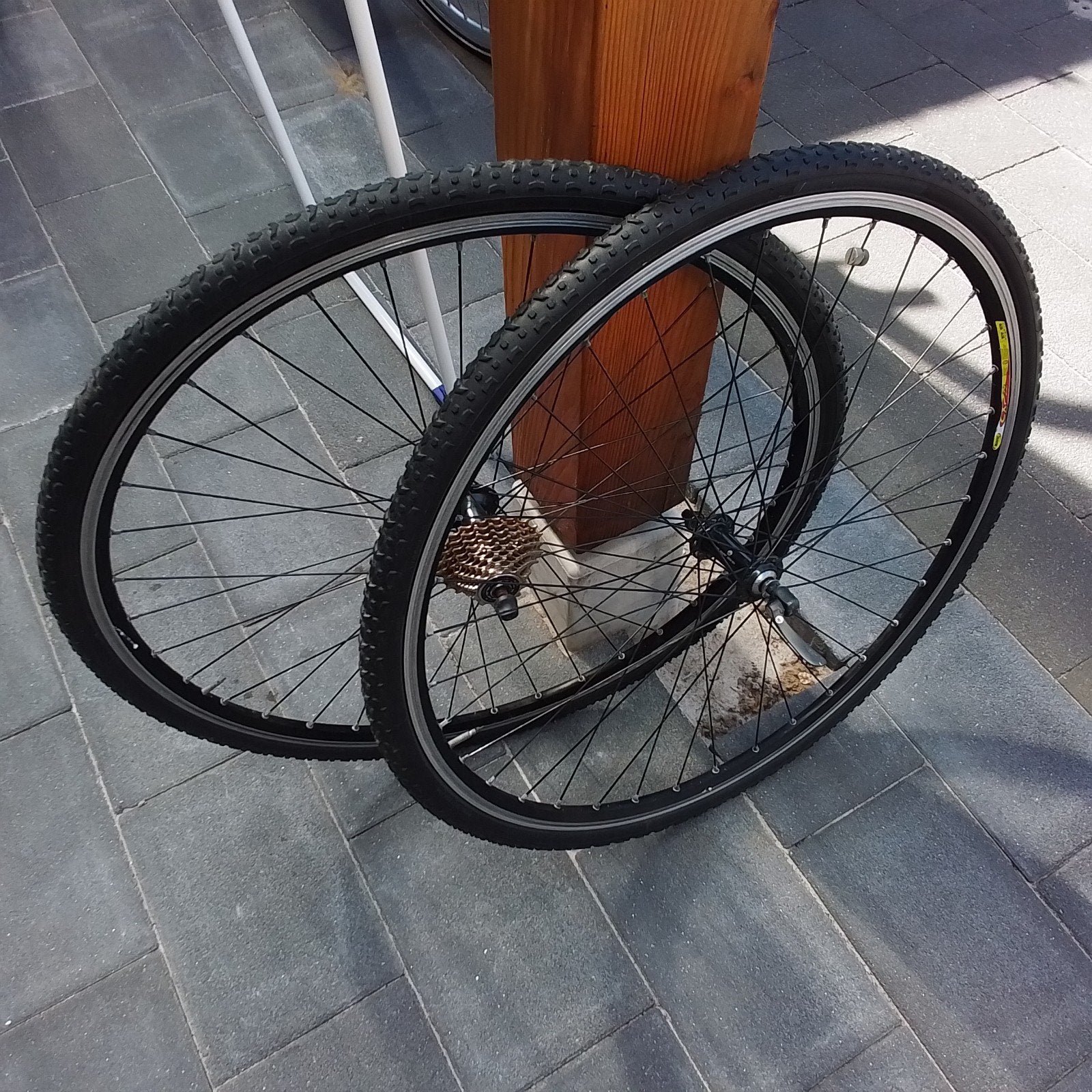 Mavic Crossride wielen met banden en cassette, Wiel, Gebruikt, Ophalen of Verzenden, Aluminium