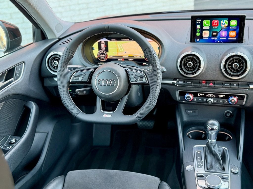 Audi A3 SPORTBACK 1.5 TFSI S-Line Virtual Carplay Camera S3, 4 cilinders, 150 pk, Zwart, Automatische klimaatregeling
