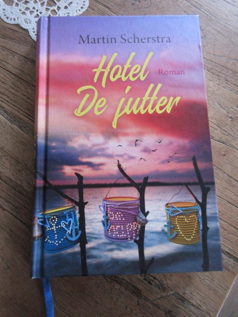 Hotel de Jutter. Martin Scherstra, Boeken, Ophalen of Verzenden, Zo goed als nieuw