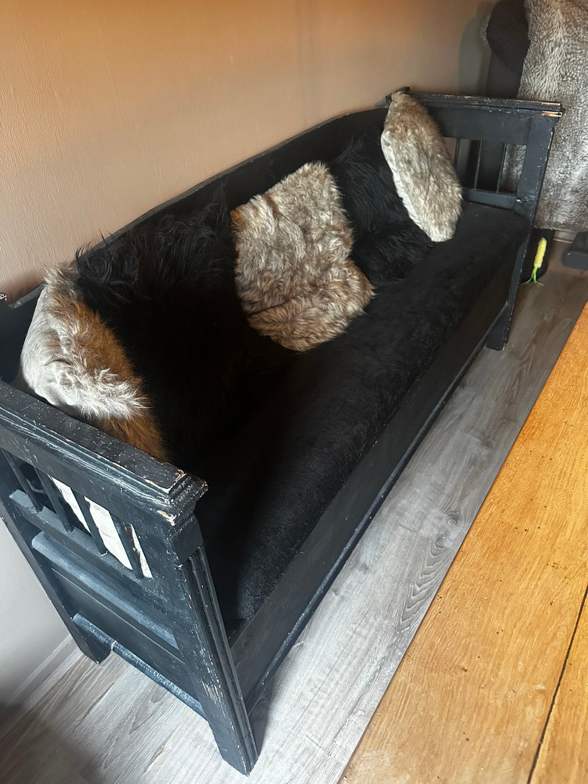 Houten bank en een klep om spullen op te bergen, Ophalen, Gebruikt, Hout