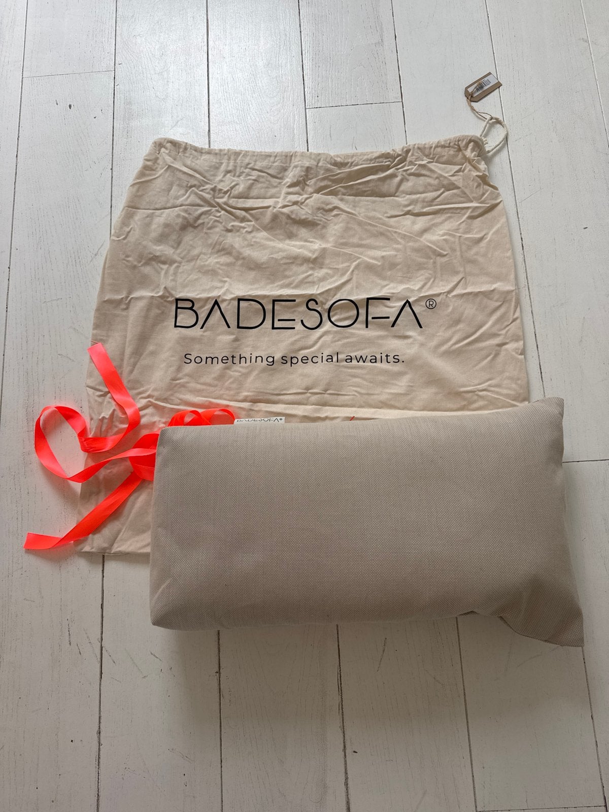 Badesofa voetkussen - 1x gebruikt, Ophalen of Verzenden, Zo goed als nieuw, Beige