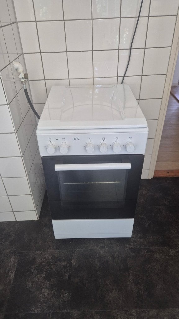 OK gas stove – excellent condition, Witgoed en Apparatuur, Fornuizen, Ophalen, Minder dan 85 cm, Warmhoudplaat, 4 kookzones