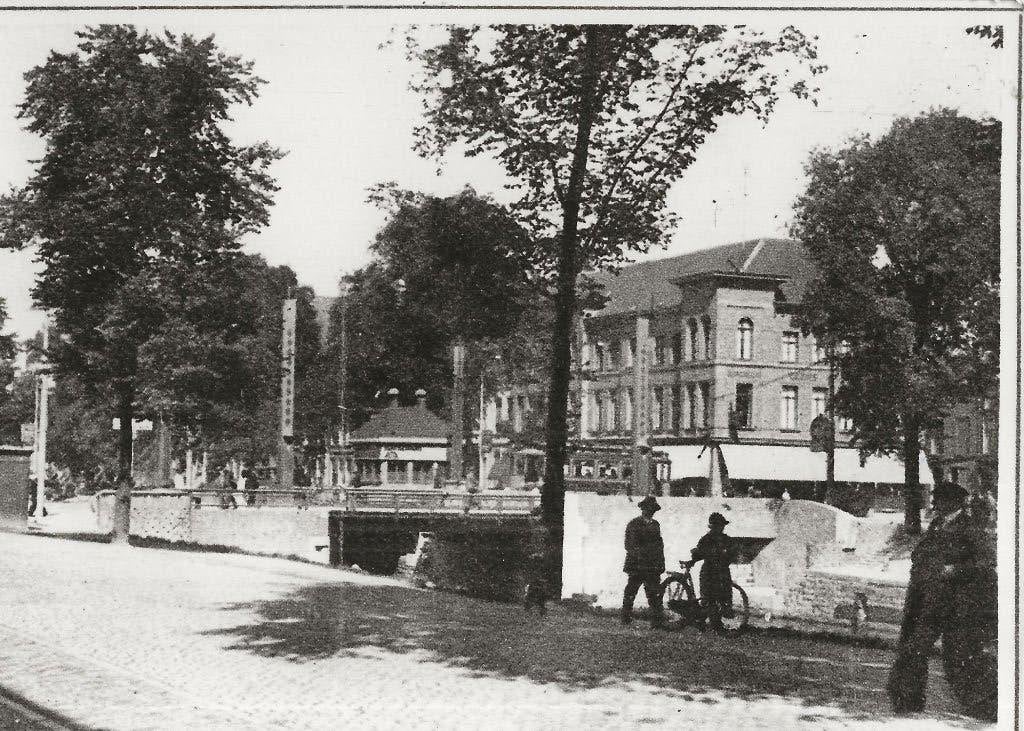 Utrecht Catharijnebruggen met hoekpand  Gebr Vinke Foto, Ophalen of Verzenden, Voor 1920, Ongelopen, Utrecht