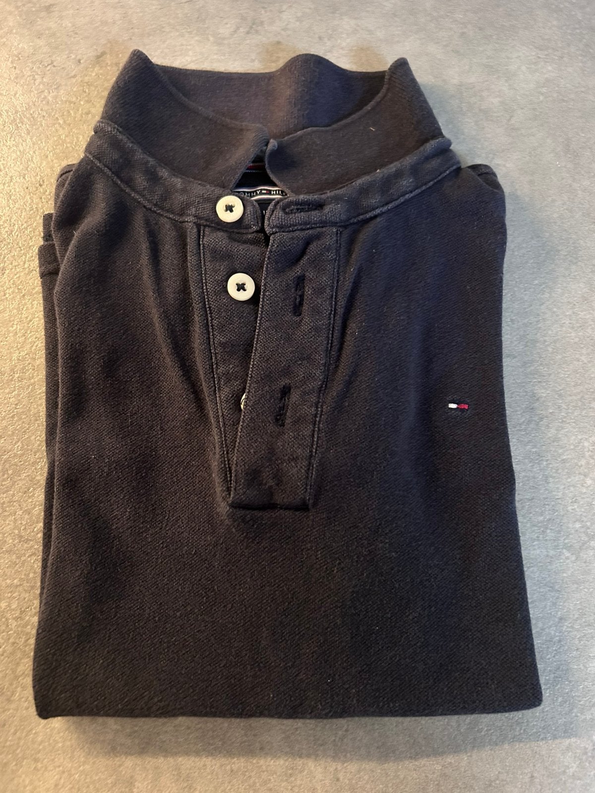 Tommy Hilfiger polo maat 128, Ophalen of Verzenden, Zo goed als nieuw, Jongen, Shirt of Longsleeve