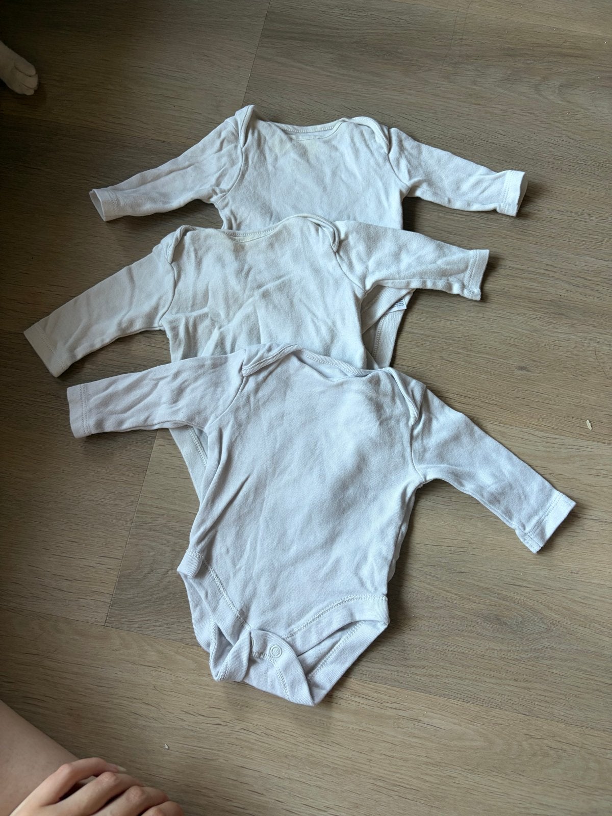 3 witte rompers Primark, maat 50, Ophalen of Verzenden, Gebruikt, Jongetje of Meisje, Nacht- of Onderkleding