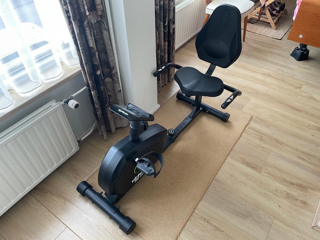 Hometrainer-ligfiets
