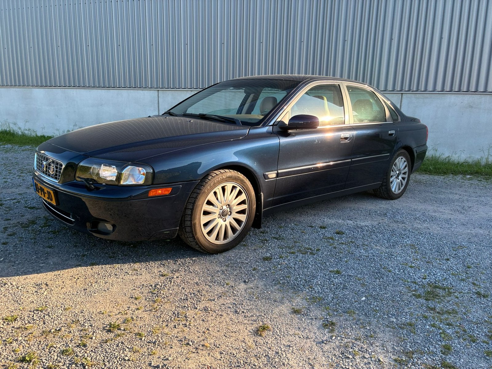 Volvo S80 2.4 D5 AUT 2005 Blauw, Auto's, 1800 kg, Blauw, 163 pk, Diesel