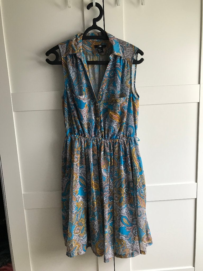 H&M jurk maat 38 – paisleyprint blauw, Kleding | Dames, Maat 38/40 (M), H&M, Blauw, Ophalen of Verzenden