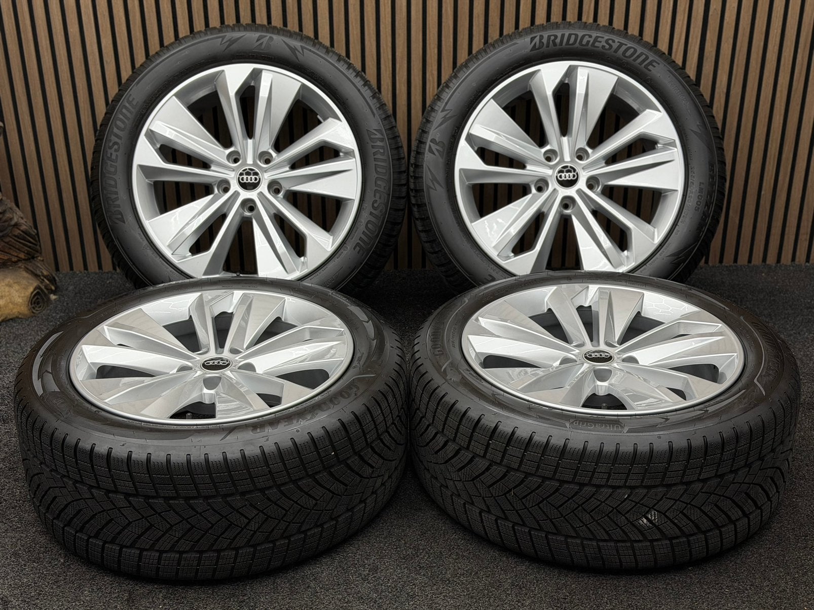 ZGAN! Originele 20 inch Audi Q6 SQ6 E-Tron 5x130 Breedset, Auto-onderdelen, Banden en Velgen, Ophalen, 255 mm, ., Banden en Velgen