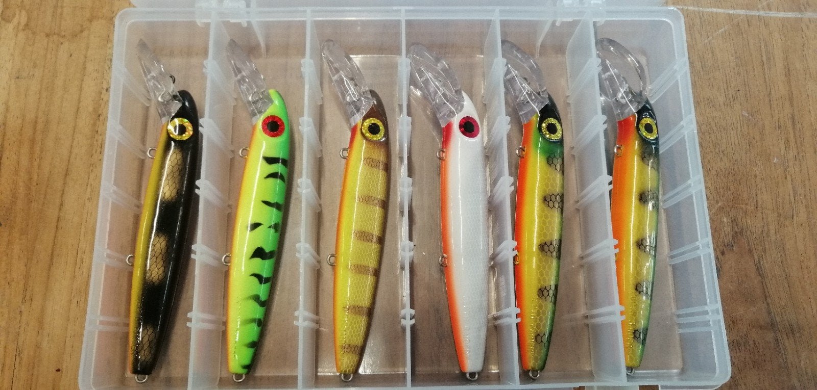6x Buchertail Baby Depthraider 14 cm pluggen, in Spro t.box, Ophalen, Zo goed als nieuw, Overige typen