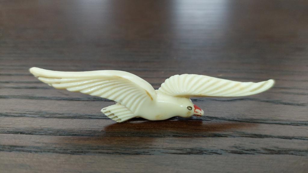 Witte meeuw van kunststof, witte vogel speldje, Ophalen of Verzenden