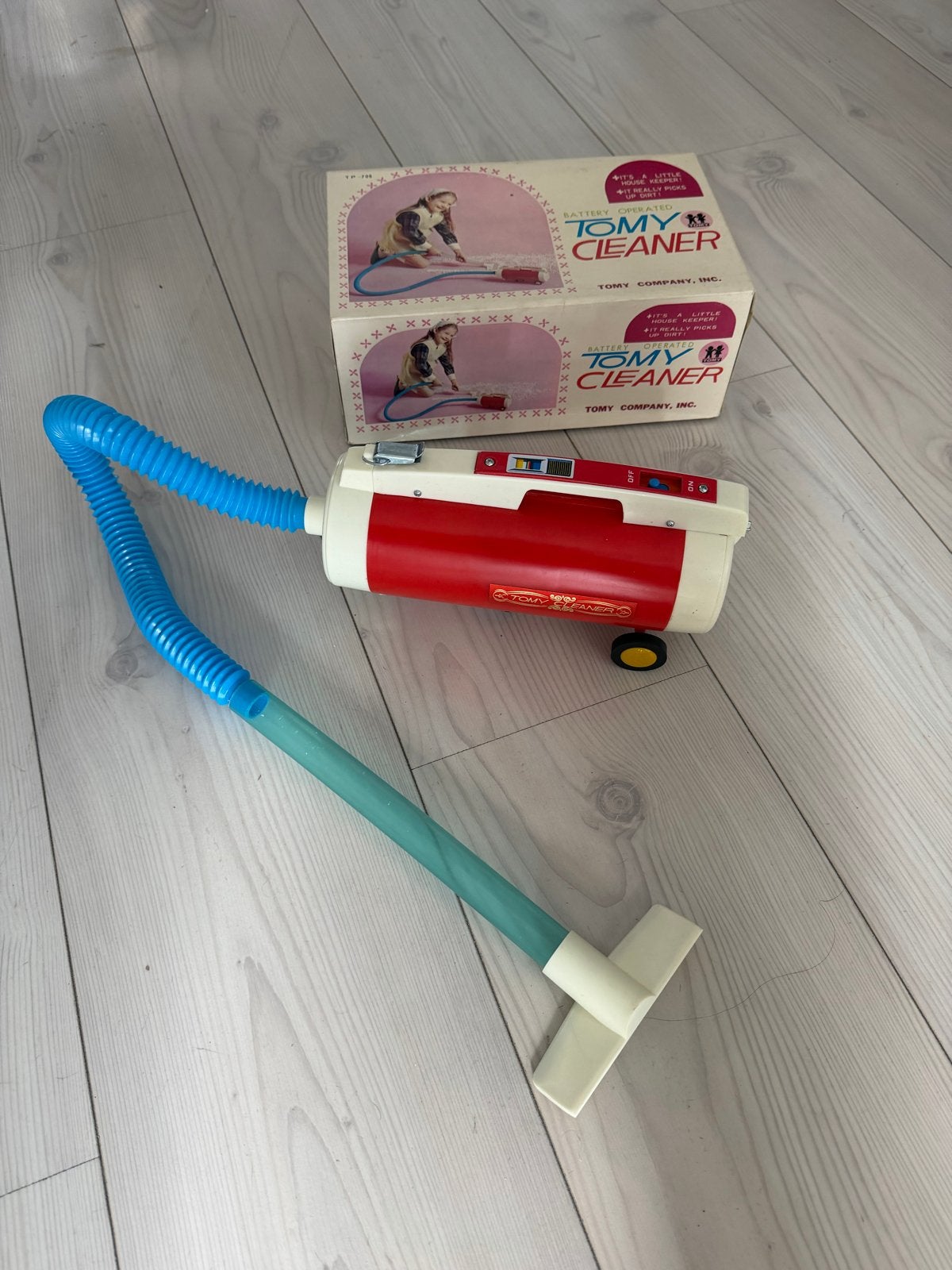 Vintage Tomy Cleaner stofzuiger speelgoed met doos, Ophalen of Verzenden, Gebruikt, Jongen of Meisje