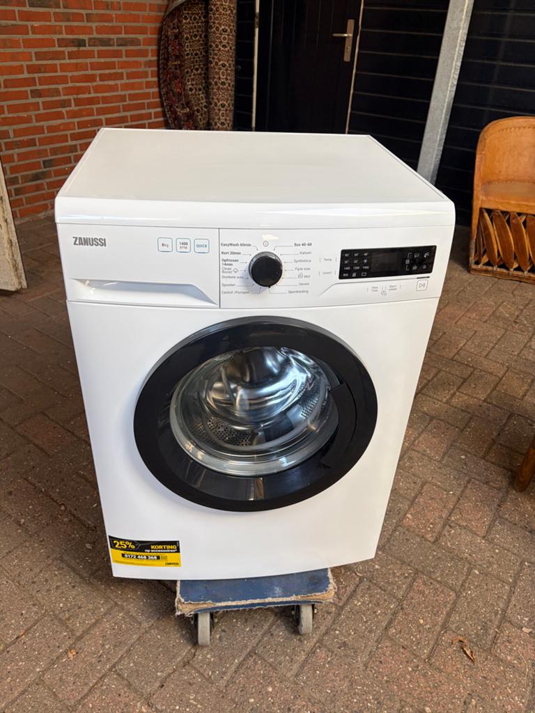 Zo goed als nieuwe Zanussi wasmachine - 9kg, 1400 toeren, Witgoed en Apparatuur, Wasmachines, Ophalen, 1200 tot 1600 toeren, 8 tot 10 kg