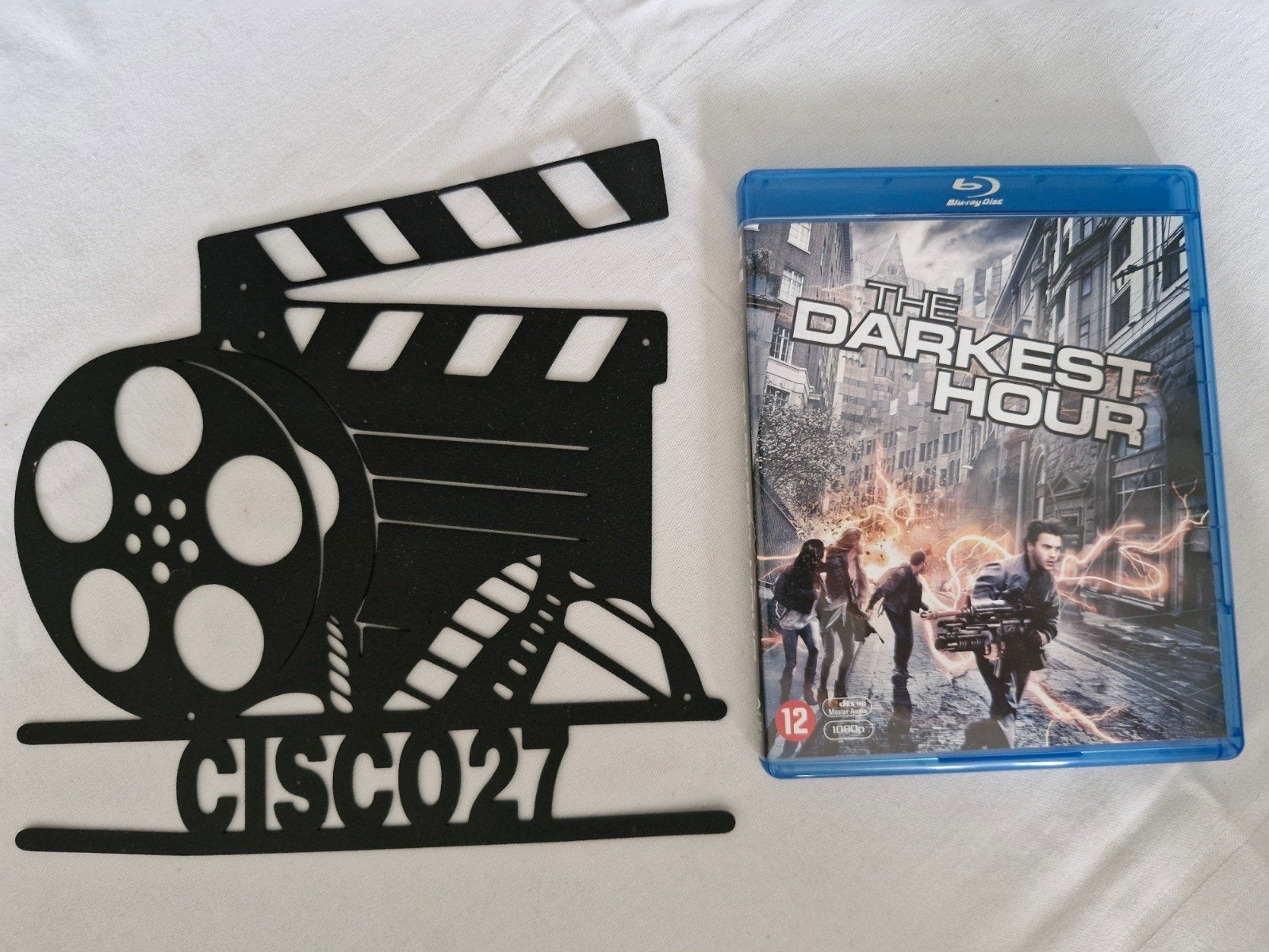 The Darkest Hour, Ophalen of Verzenden, Zo goed als nieuw, Science Fiction en Fantasy