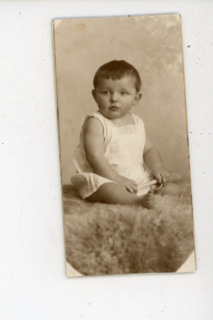 B87; CDV bijgesneden.5x11 cm, Ophalen of Verzenden, Voor 1940, Gebruikt