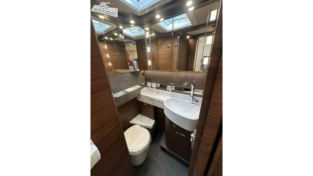 Carthago Chic C-Line T 4.9 LE MERCEDES, Caravans en Kamperen, Automaat, Oven, Ringverwarming, Verwarmde buitenspiegels