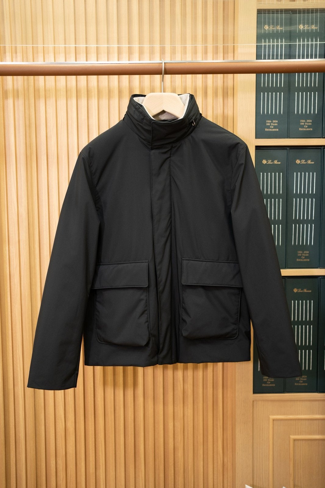 Loro Piana Jas - Winkel Kwaliteit - Op Bestelling, Ophalen, Zo goed als nieuw, Overige maten, Blauw