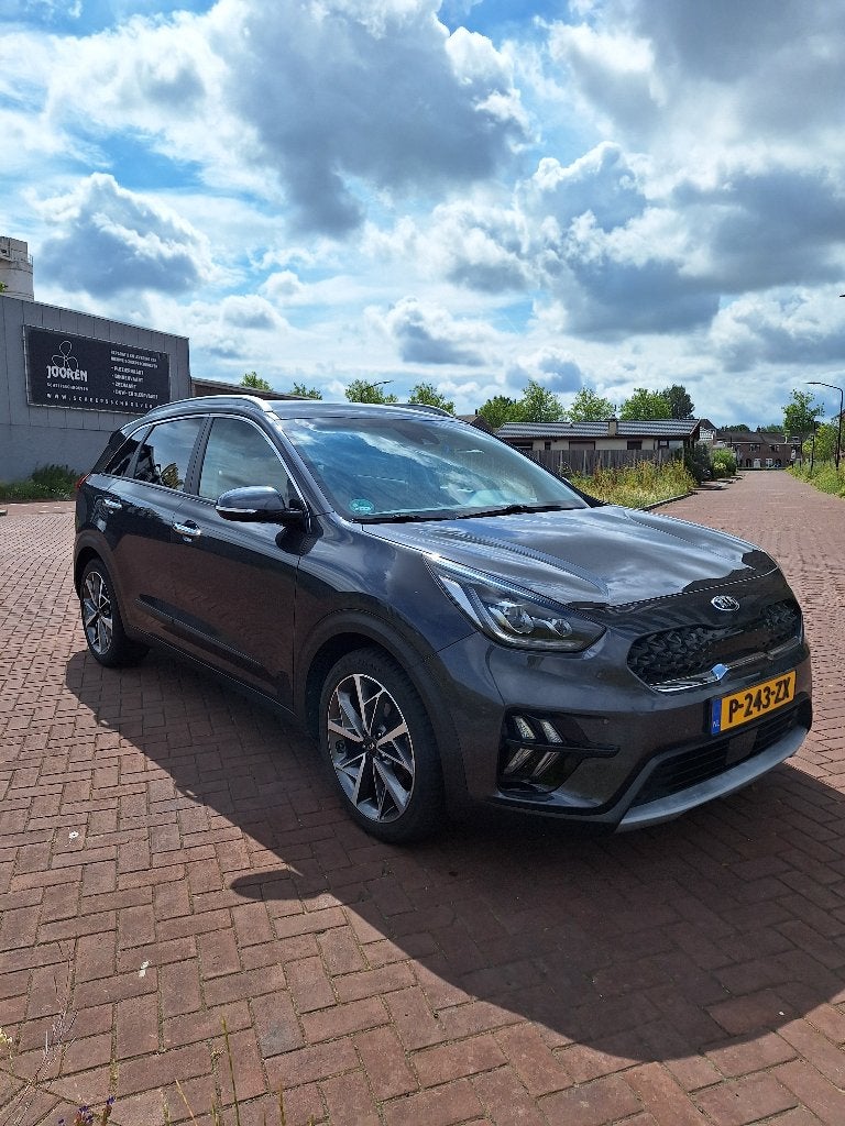 Kia Niro 1.6 GDi Hybrid ExecutiveLine, JBL, Met Kia Garantie, Zwart, 1580 cc, 1390 kg, SUV of Terreinwagen