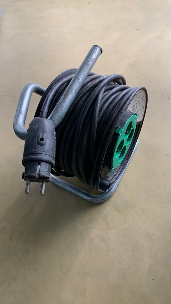 Verlengsnoer haspel 20 meter, Ophalen, Zo goed als nieuw, Kabel of Snoer